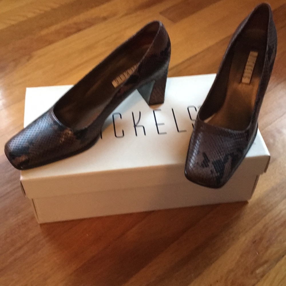 Brown/black snake print pumps by Nickels